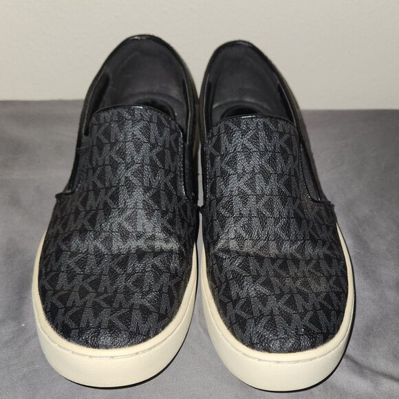 Michael Kors Casuals - Picture 1 of 9